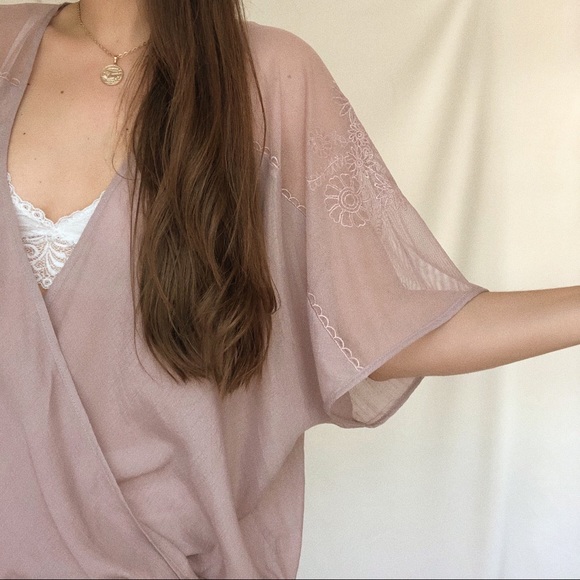 Wrapped front Top - Picture 6 of 8